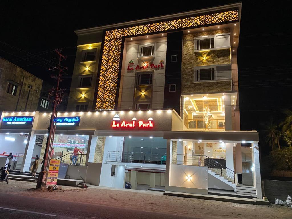 Le Arul Park 호텔 카라이칼 외부 사진